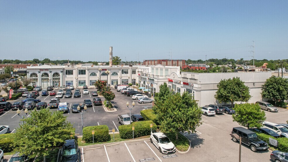 More Photos Of 520-536 W 21st St, Norfolk Freestanding For Lease