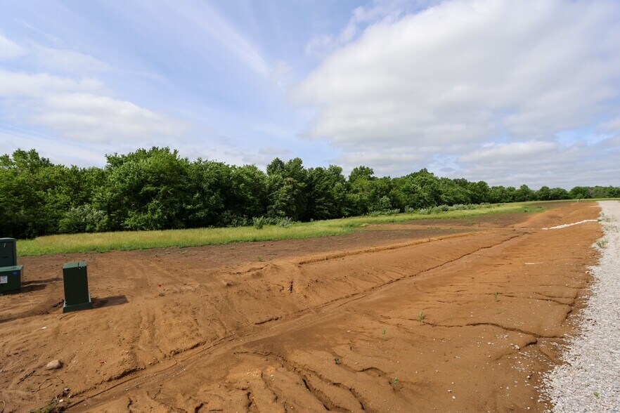 More Photos Of Tract 5 Green Acres, Hannibal Land For Sale