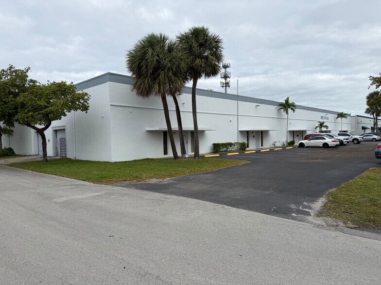 Primary Photo Of 6681-6691 NW 16th Ter, Fort Lauderdale Warehouse For Lease