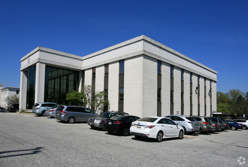 Primary Photo Of 22 West Rd, Towson Medical For Lease