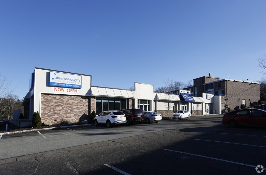 Primary Photo Of 4842 William Flinn Highway, Allison Park Apartments For Lease