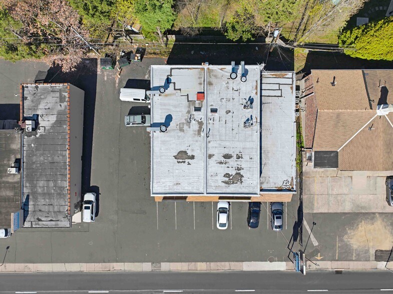 More Photos Of 316-320 Bustleton Pike, Feasterville Trevose Storefront Retail Residential For Sale