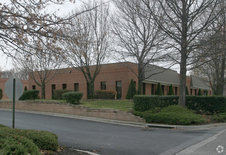 More Photos Of 2128 Espey Ct, Crofton Office For Lease