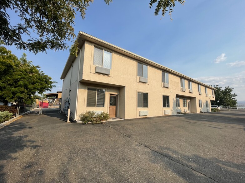 Primary Photo Of 560 S Commercial Dr, Grand Junction Light Distribution For Lease