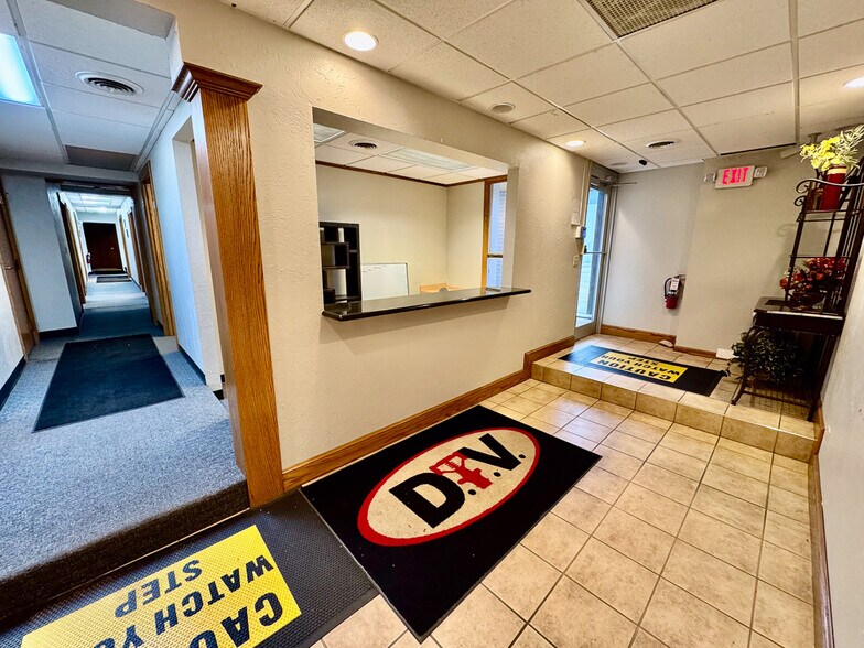 More Photos Of 1050 Triplett Blvd, Akron Warehouse For Sale