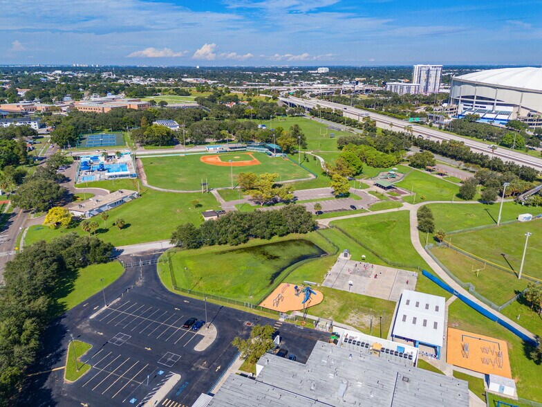 More Photos Of 811 Dr. Martin Luther King Jr St S, Saint Petersburg Fast Food For Sale
