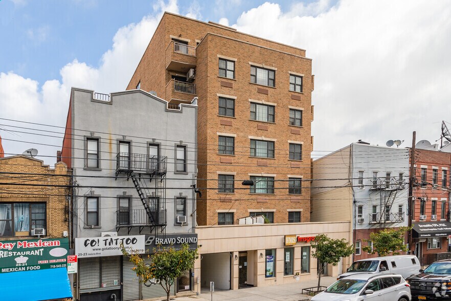 More Photos Of 2525 Astoria Blvd, Long Island City Apartments For Lease