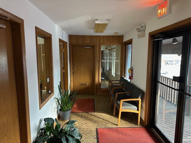More Photos Of 12760 S Harlem Ave, Palos Heights Medical For Lease