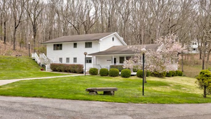 More Photos Of 200 Cardinal Rd, Hyde Park Lodge Meeting Hall For Sale