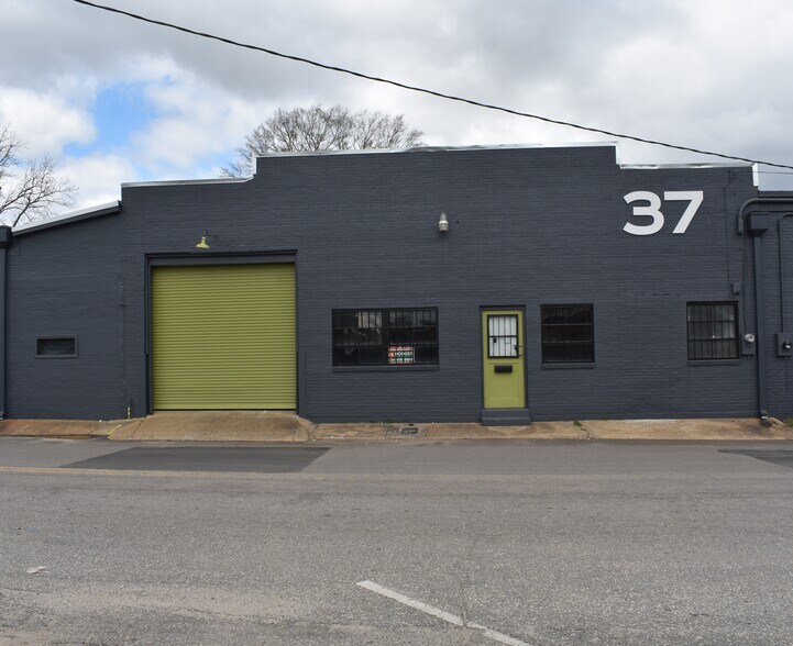 Primary Photo Of 37 E Railroad St, Montgomery Warehouse For Lease