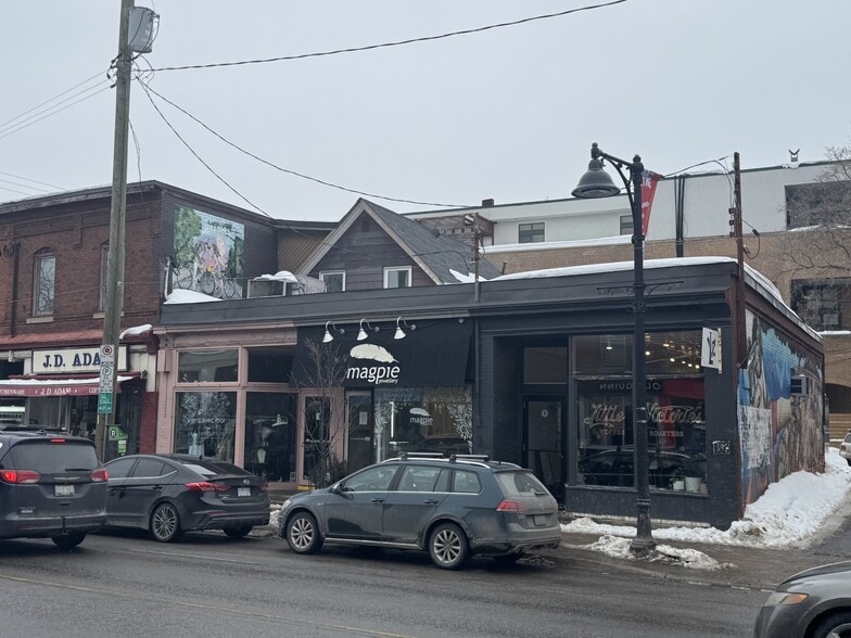 Primary Photo Of 797-801 Bank St, Ottawa Storefront For Sale