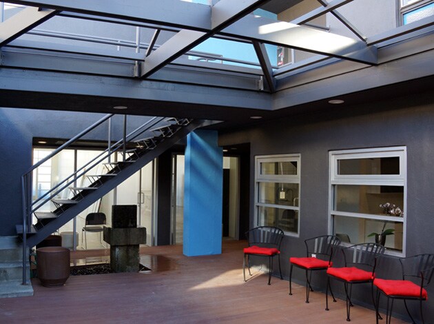 More Photos Of 2020 S Robertson Blvd, Los Angeles Loft Creative Space For Lease