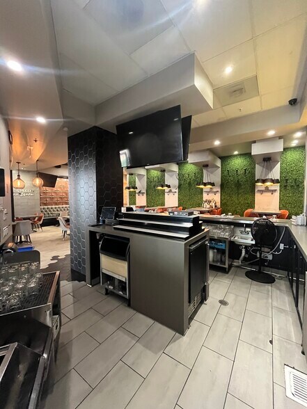 More Photos Of 303 H St, Chula Vista Office For Lease