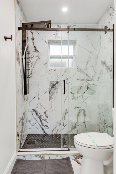 More Photos Of 417 N J St, Lake Worth Beach Apartments For Sale