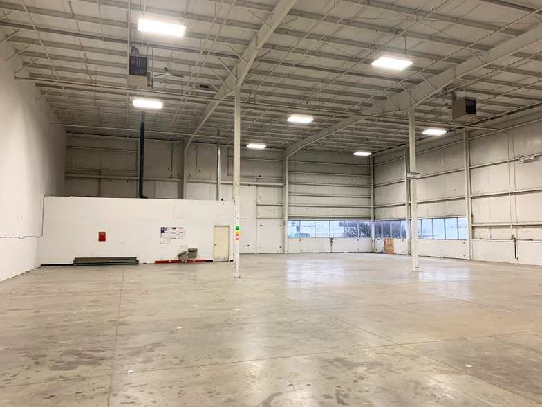 More Photos Of 3851 Model Ct SE, Grand Rapids Warehouse For Lease