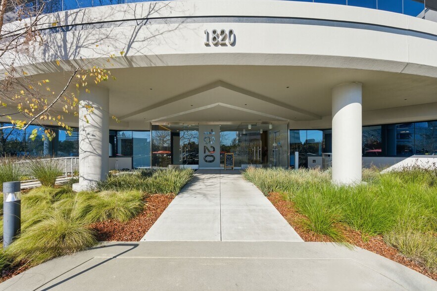 More Photos Of 1800 Gateway Dr, San Mateo Unknown For Lease