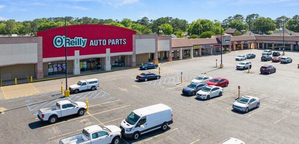 More Photos Of 6200-6228 Atlanta Hwy, Montgomery Storefront For Sale