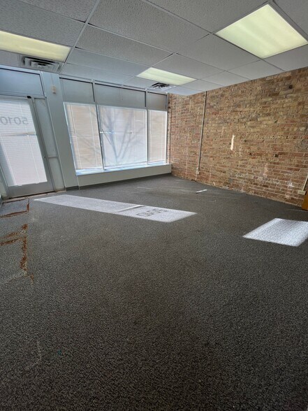 More Photos Of 5000-5014 W Madison St, Chicago Apartments For Lease