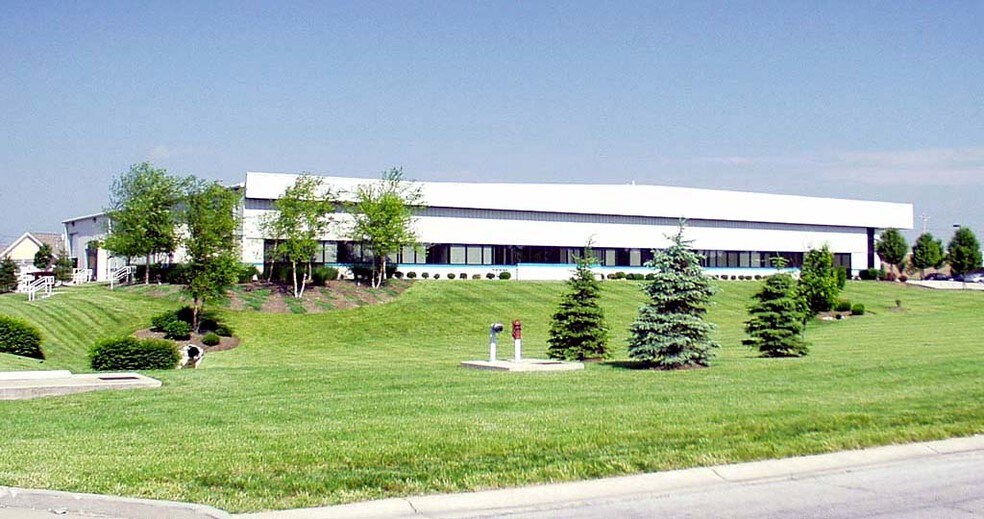 More Photos Of 7500 Industrial Row Dr, Mason Warehouse For Lease