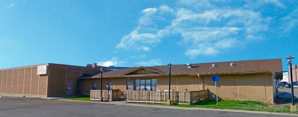 Primary Photo Of 638 14 St SW, Medicine Hat Bar For Sale