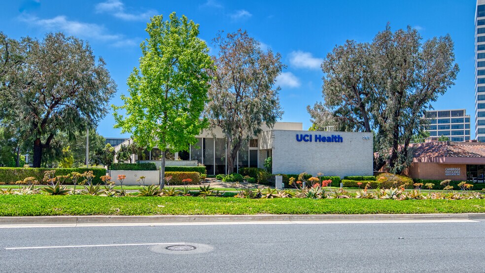 2161 San Joaquin Hills Rd, Newport Beach, CA 92660 Medical For Sale