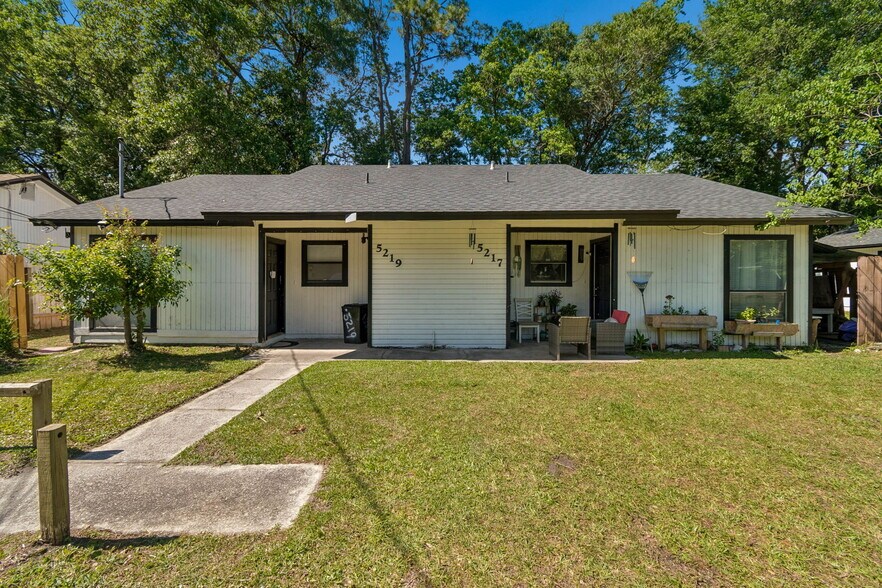 More Photos Of , Jacksonville Multifamily For Sale