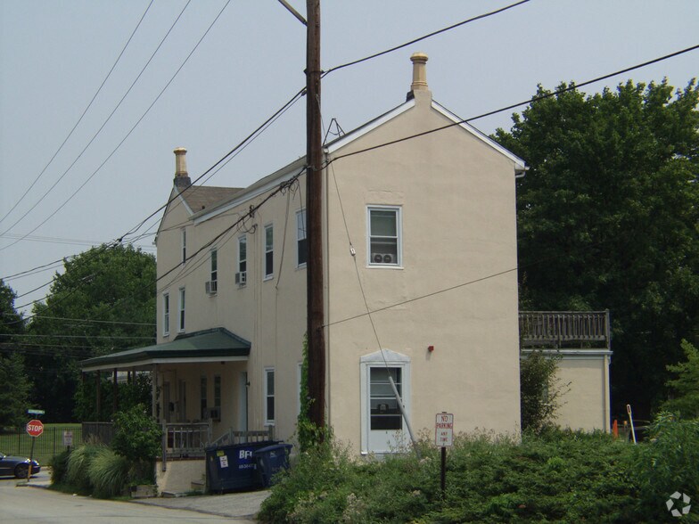 Primary Photo Of 500 W Germantown Pike, Lafayette Hill Freestanding For Sale