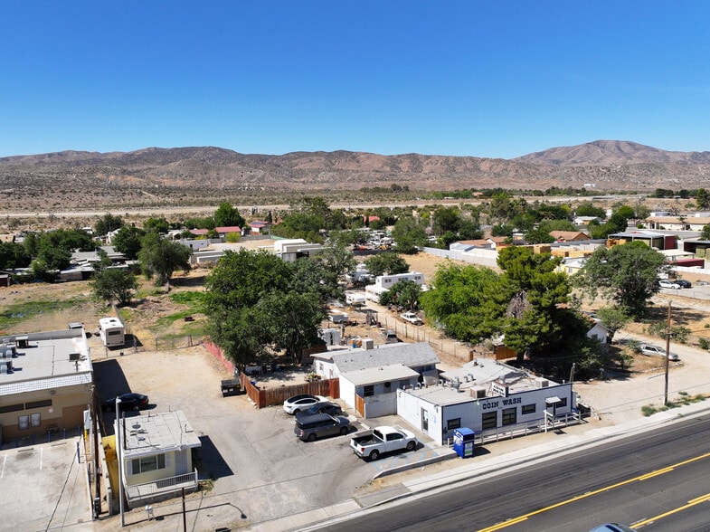 More Photos Of 8044 Pearblossom Hwy, Littlerock Storefront For Sale