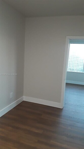 More Photos Of 1554 SW 5th St, Miami Apartments For Sale