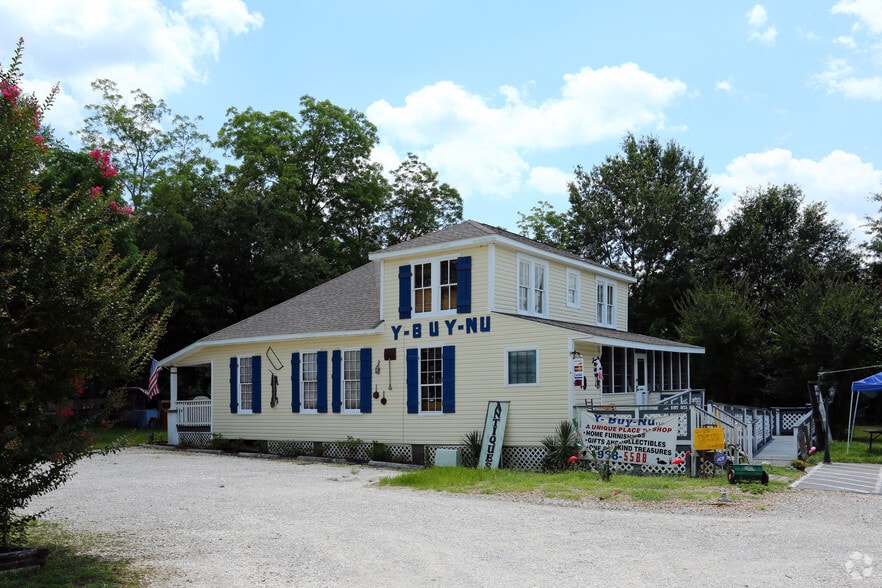 Primary Photo Of 1505 S Hwy 95A, Cantonment Freestanding For Sale