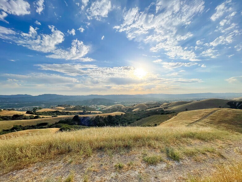 More Photos Of 0 E. 41 Hwy, Templeton Land For Sale