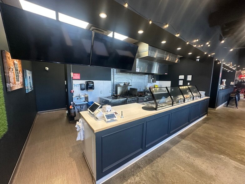 More Photos Of 107 17th Ave, Calgary Apartments For Lease