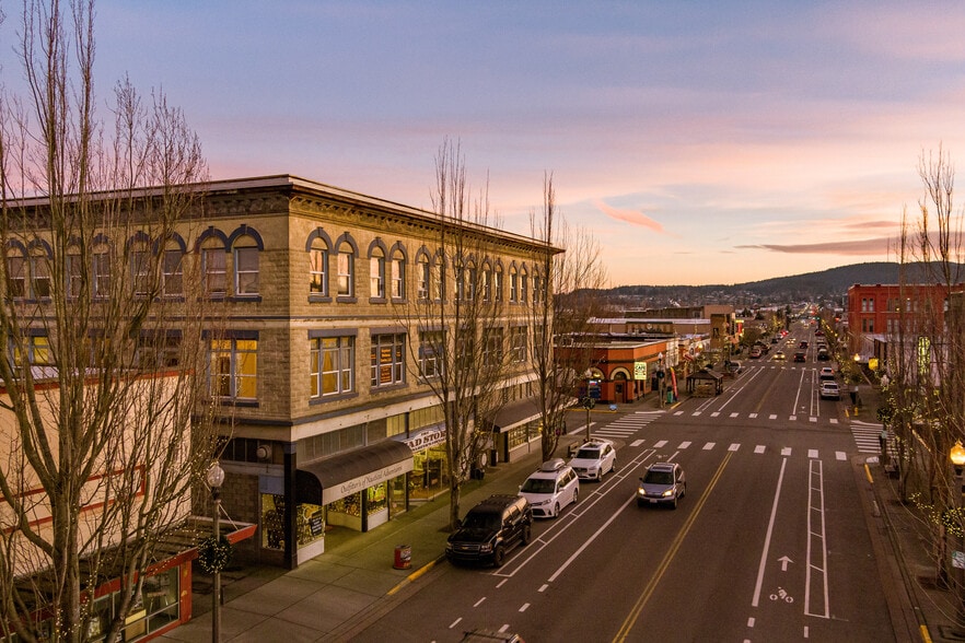 More Photos Of 619 Commercial Ave, Anacortes Storefront Retail Office For Sale