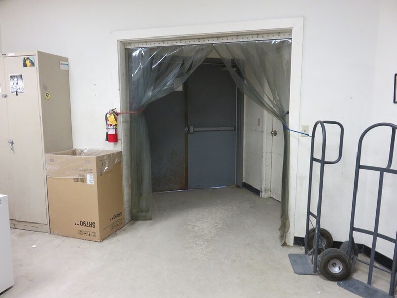 More Photos Of 123 1st St SE, Mason City Office For Lease