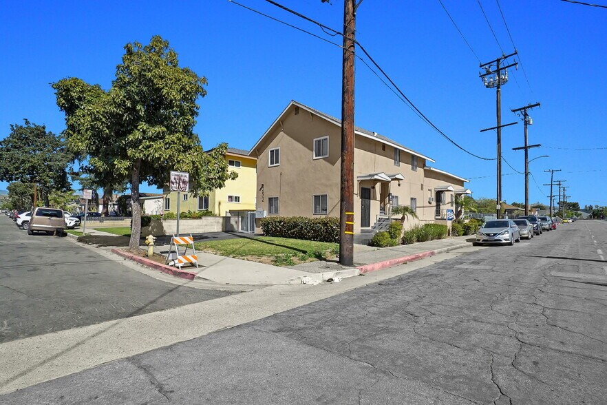 More Photos Of 252 S 7th St, Montebello Apartments For Sale