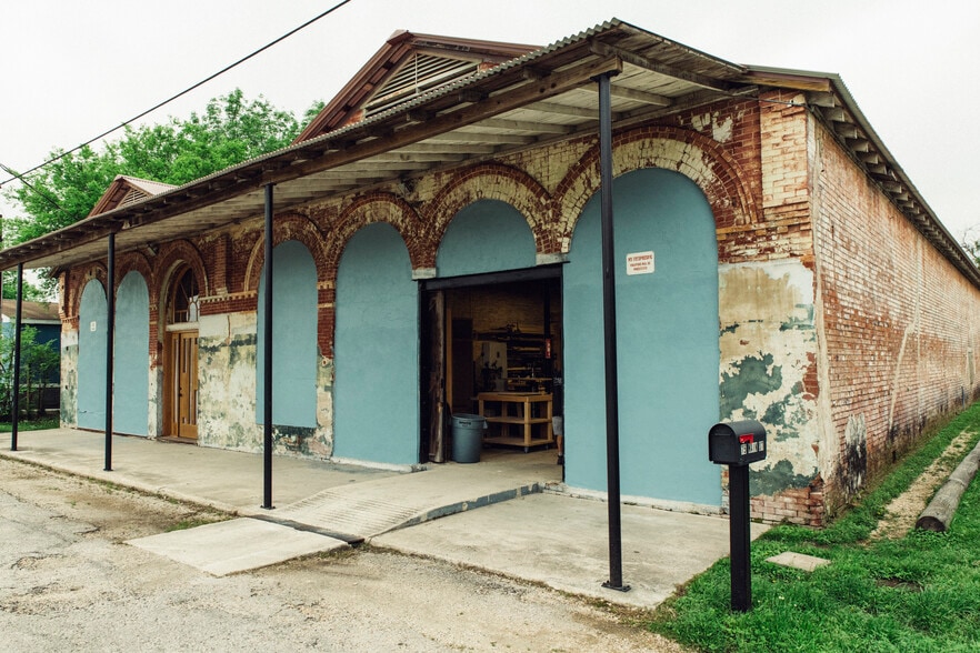 Primary Photo Of 75 Main St, Maxwell Warehouse For Lease