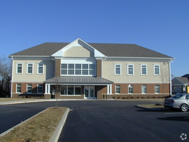 More Photos Of 222 Carter Dr, Middletown Medical For Sale