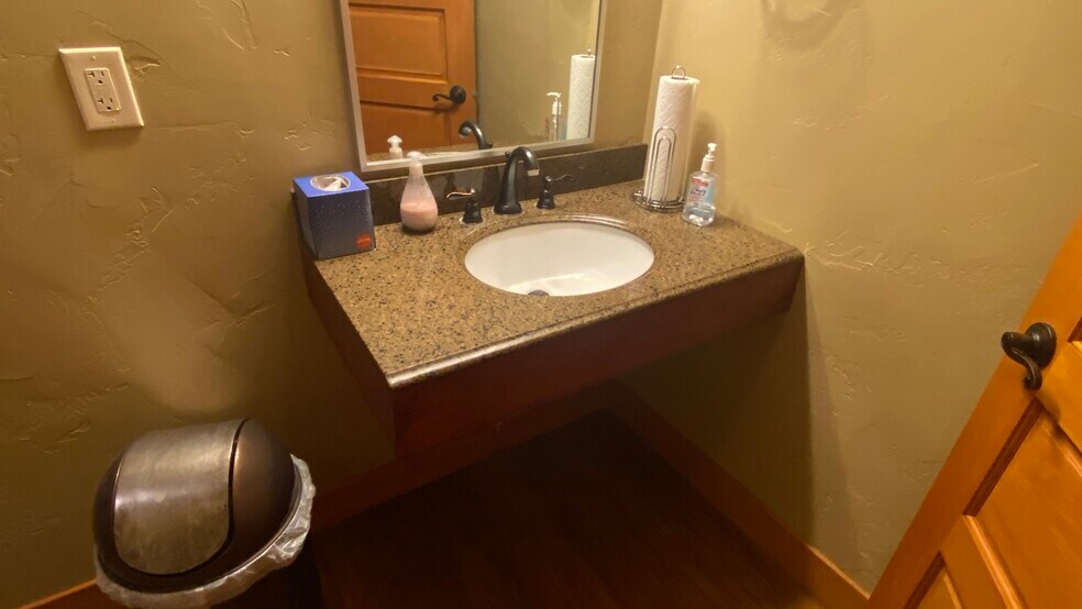 More Photos Of 724 Second St E, Kalispell Office For Lease