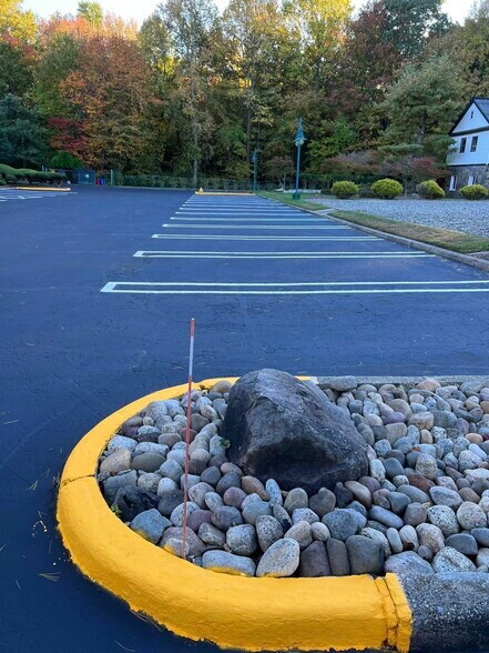 More Photos Of 385 US Route 9W, Alpine Restaurant For Sale