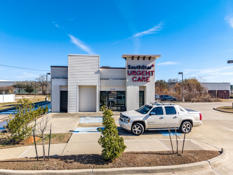 Primary Photo Of 9525 Mansfield Rd, Shreveport Healthcare For Sale