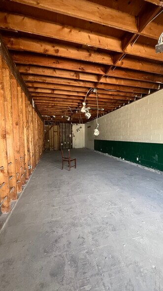 More Photos Of 915 N Maclay Ave, San Fernando Unknown For Sale