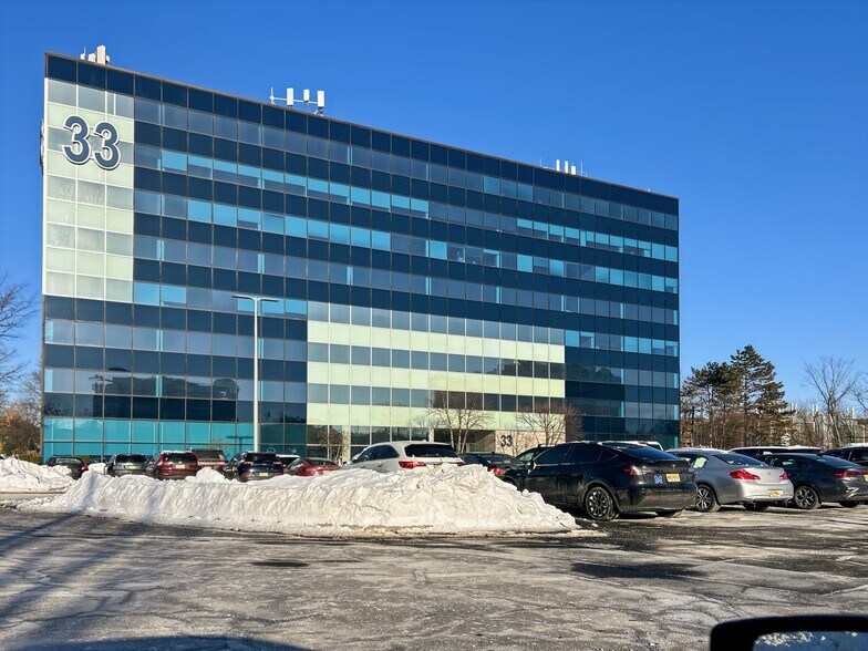 Primary Photo Of 33 Wood Ave S, Iselin Coworking Space