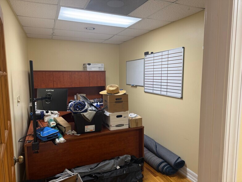 More Photos Of 1045 9th Ave N, Saint Petersburg Medical For Lease
