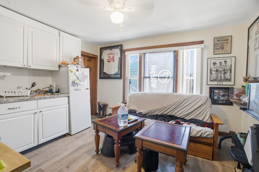 More Photos Of 130 Water St, Warren Apartments For Sale