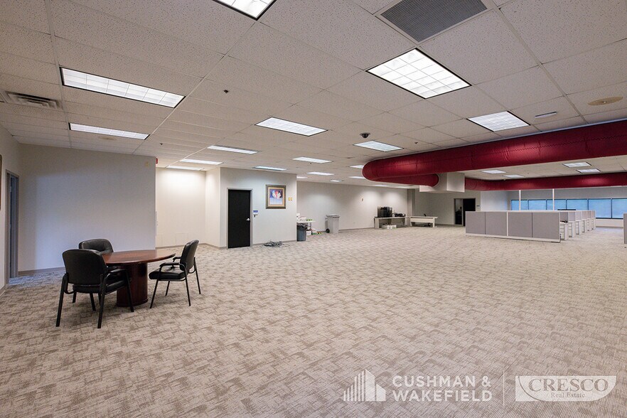 More Photos Of 1230 Park Ave, Amherst Medical For Sale