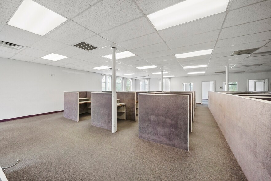 More Photos Of 0 Highway 105, Conroe Office Residential For Sale