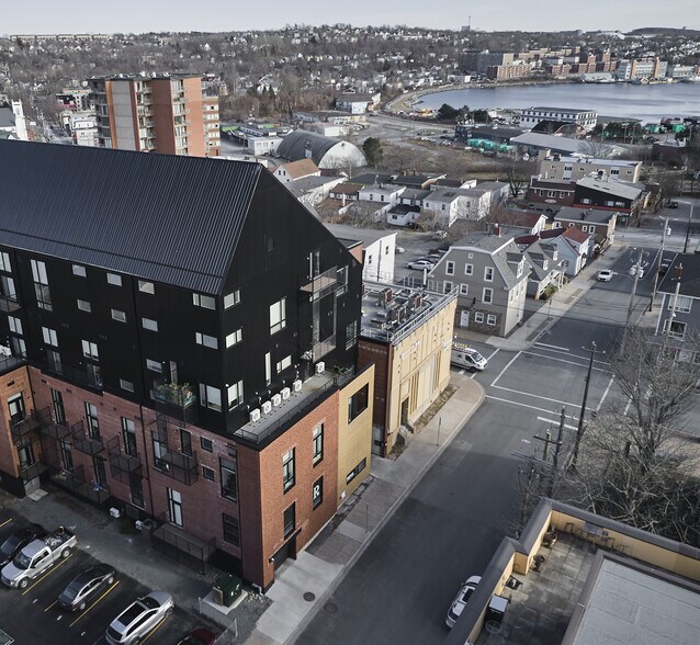 Primary Photo Of 36 Wentworth St, Dartmouth Apartments For Sale