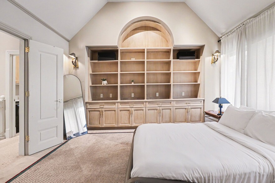 More Photos Of 390 Saddleback Knl, Nellysford Specialty For Sale