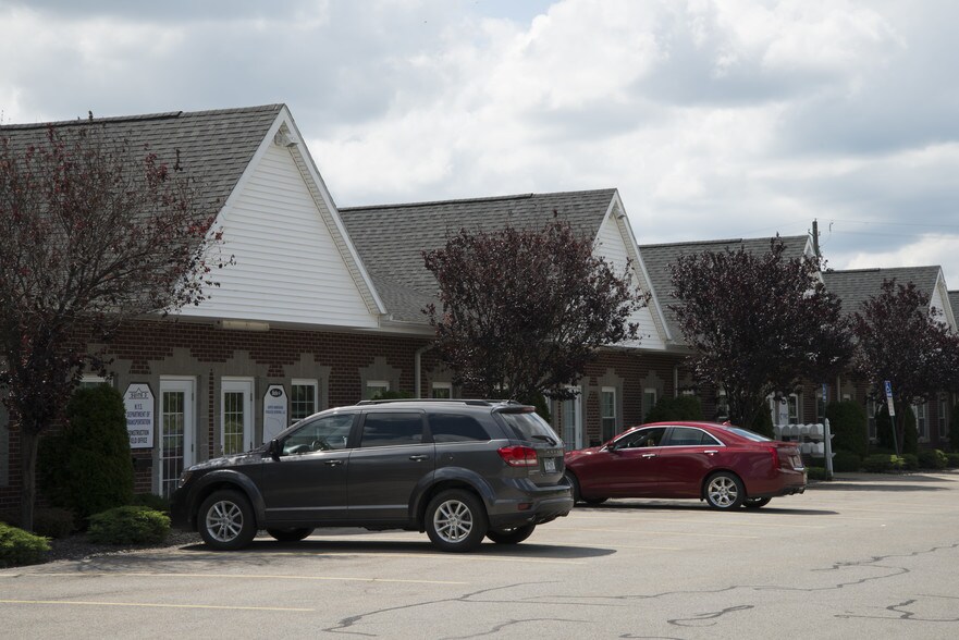 More Photos Of 2801-2829 WEHRLE Dr, Williamsville Medical For Lease