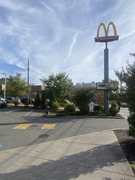 More Photos Of 3143 Atlantic Ave, Brooklyn Freestanding For Sale